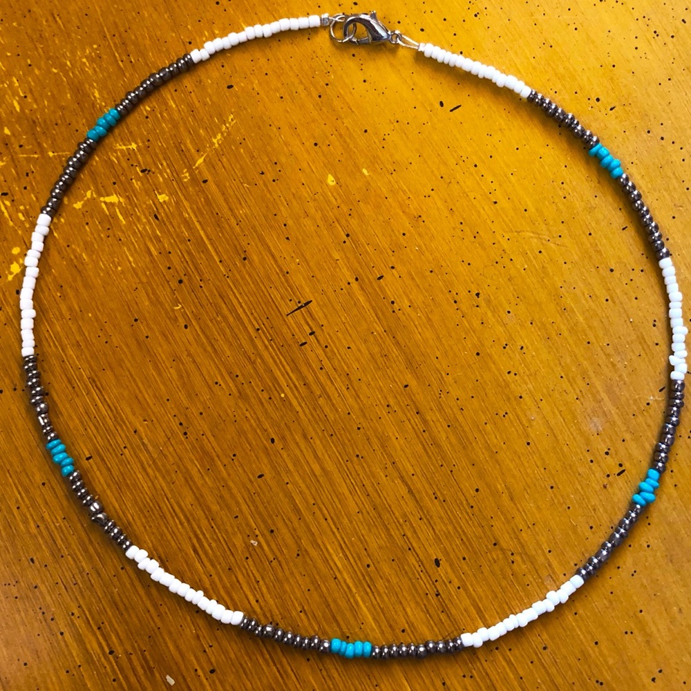 Small western style choker